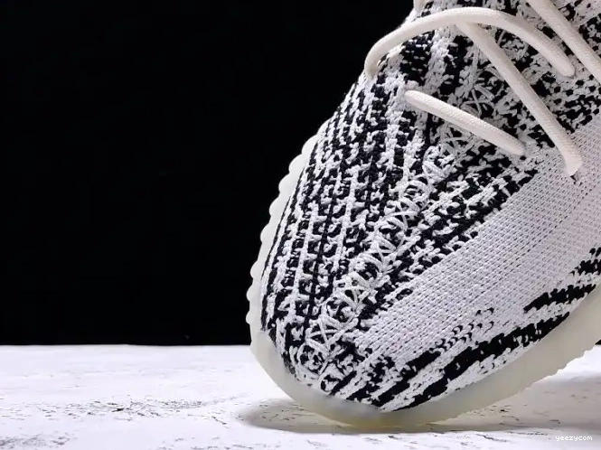Boost White Zebra Adidas Yeezy CP9654 350 V2 Black 0511